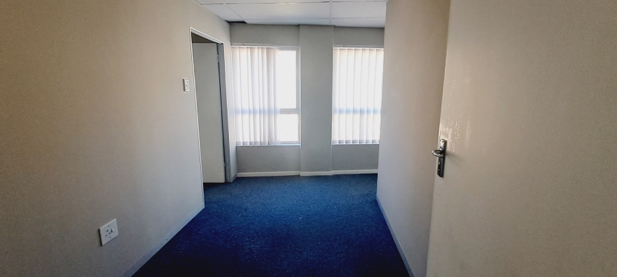 Commercial Property for Sale in Plattekloof Western Cape